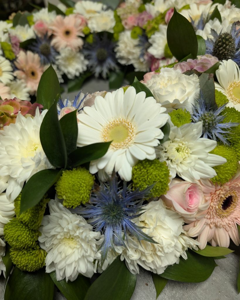 Création florale artisanale pour anniversaire