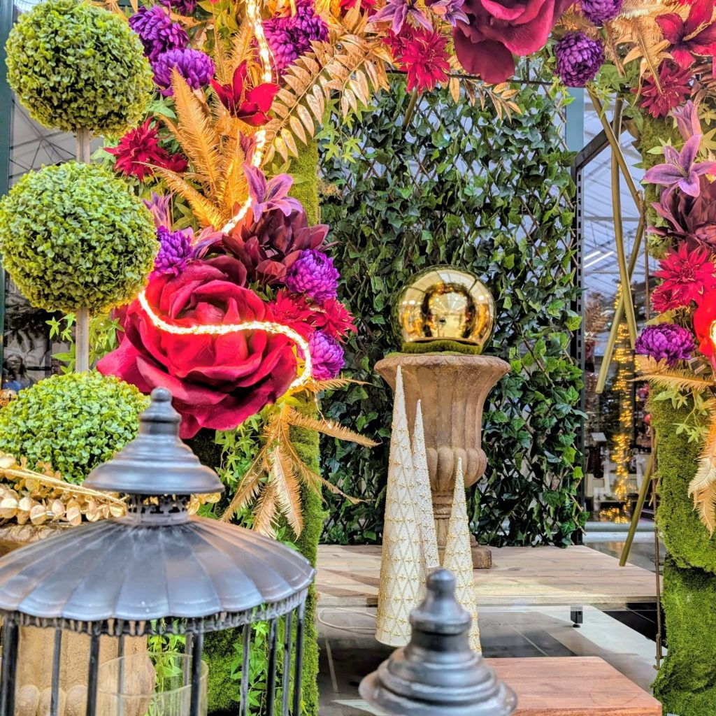 Bouquet champêtre aux fleurs fraîches de saison